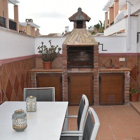 Apartamento Zona Playa De Burriana Con Terraza Nerja Exterior photo